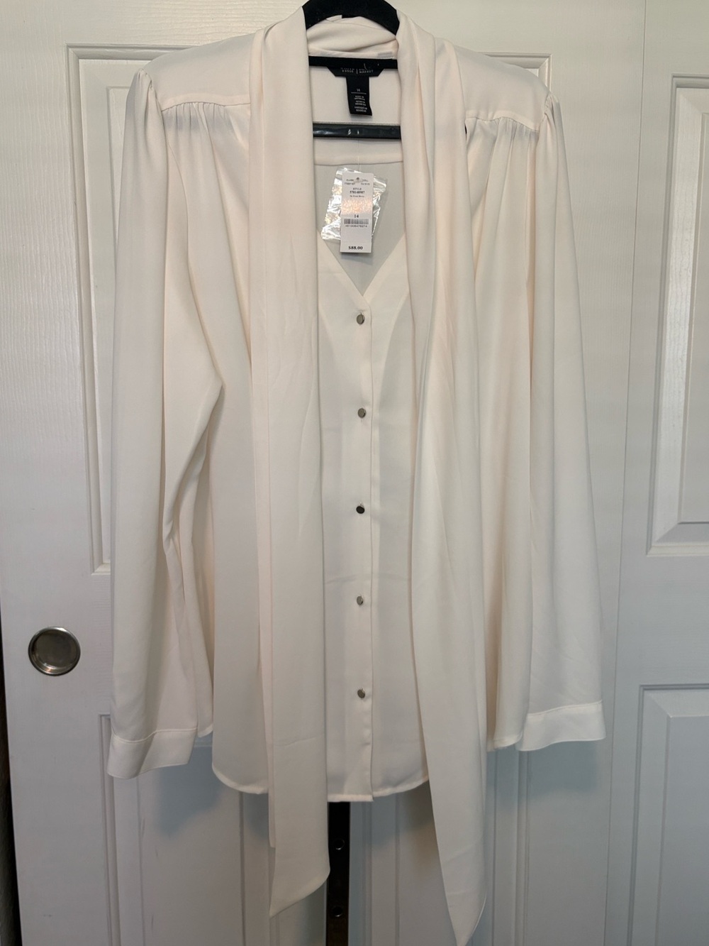 White House Black Market-Cream Long-Sleeve Tie-Front Dress Blouse size 14  NWT